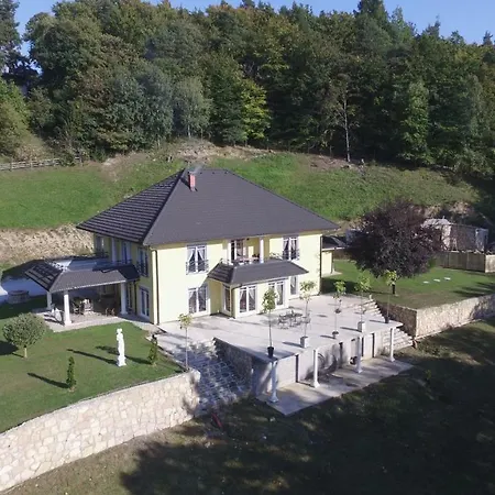 Vila Vurberk Vila Ptuj